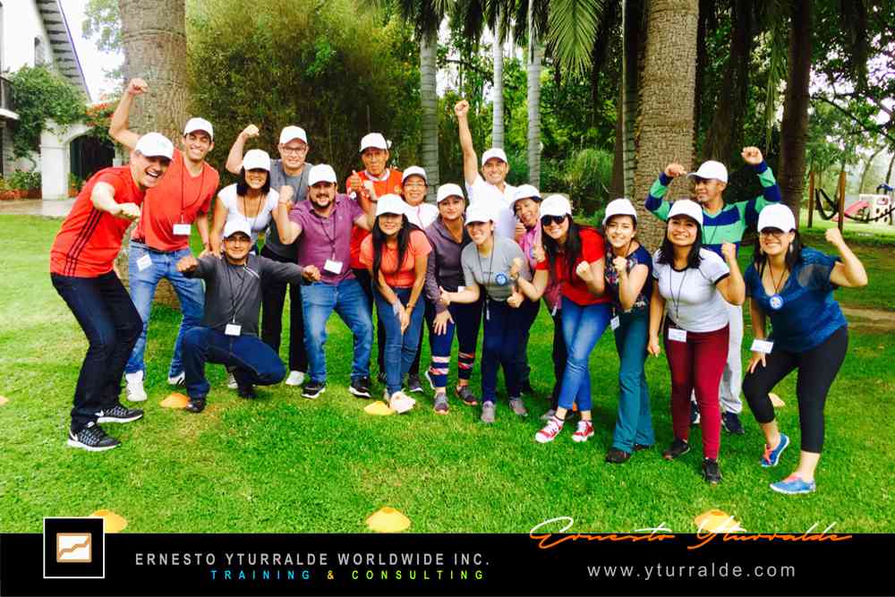 Team Building para Empresas | Actividades experienciales para desarrollar confianza y cohesión