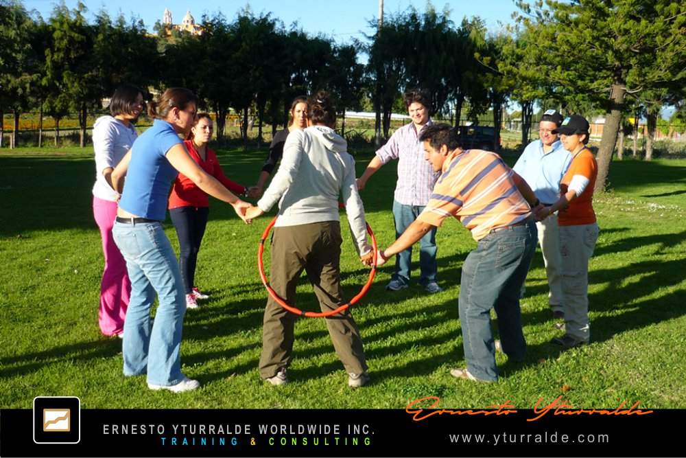 Outdoor Training Miami | Cuerdas bajas para mejorar la comunicación y cohesión del grupo